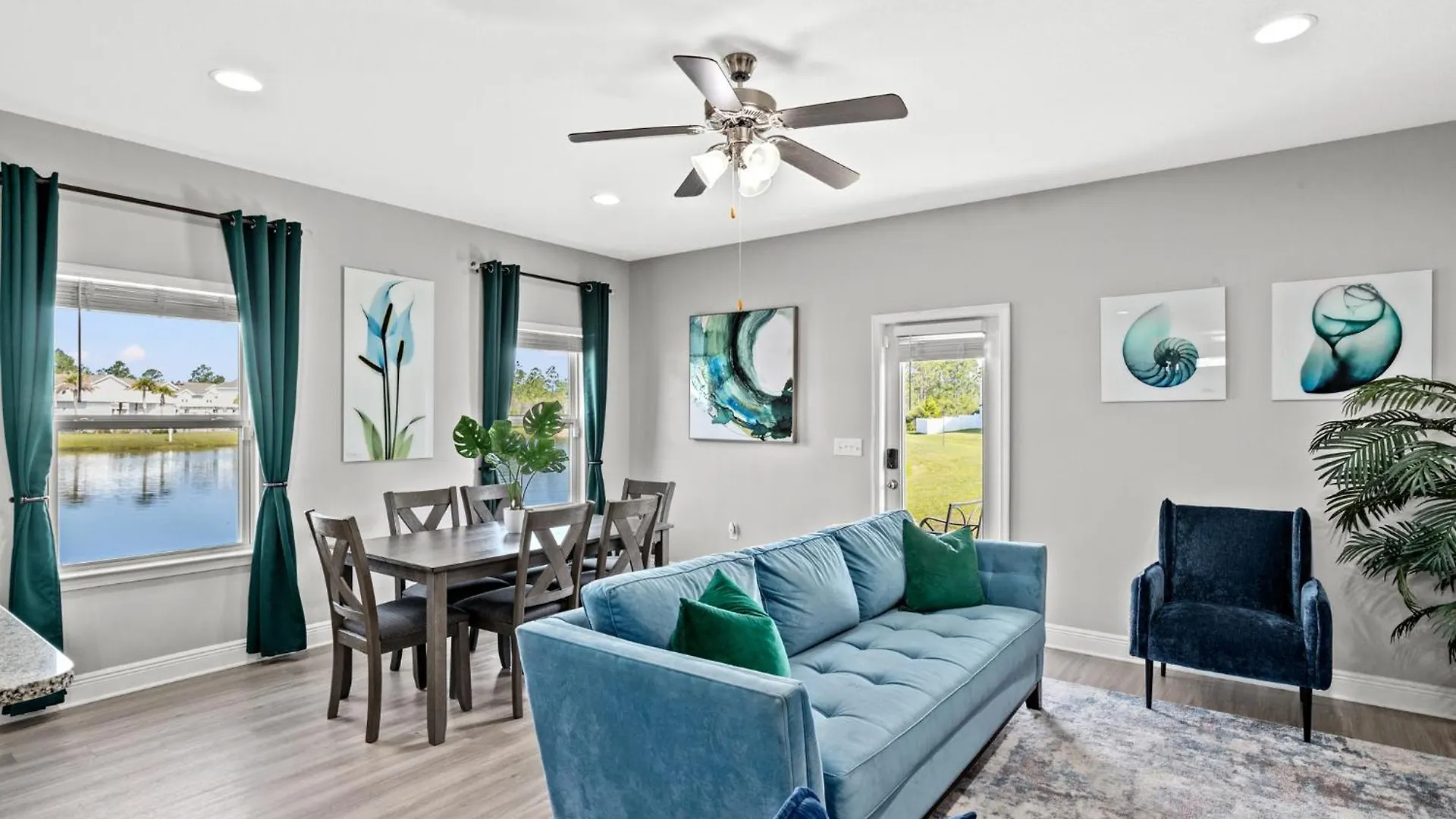 New ⁂Serenity Beach⁂ Lakefront 3Brs Close To Beach بنما سيتي بيتش